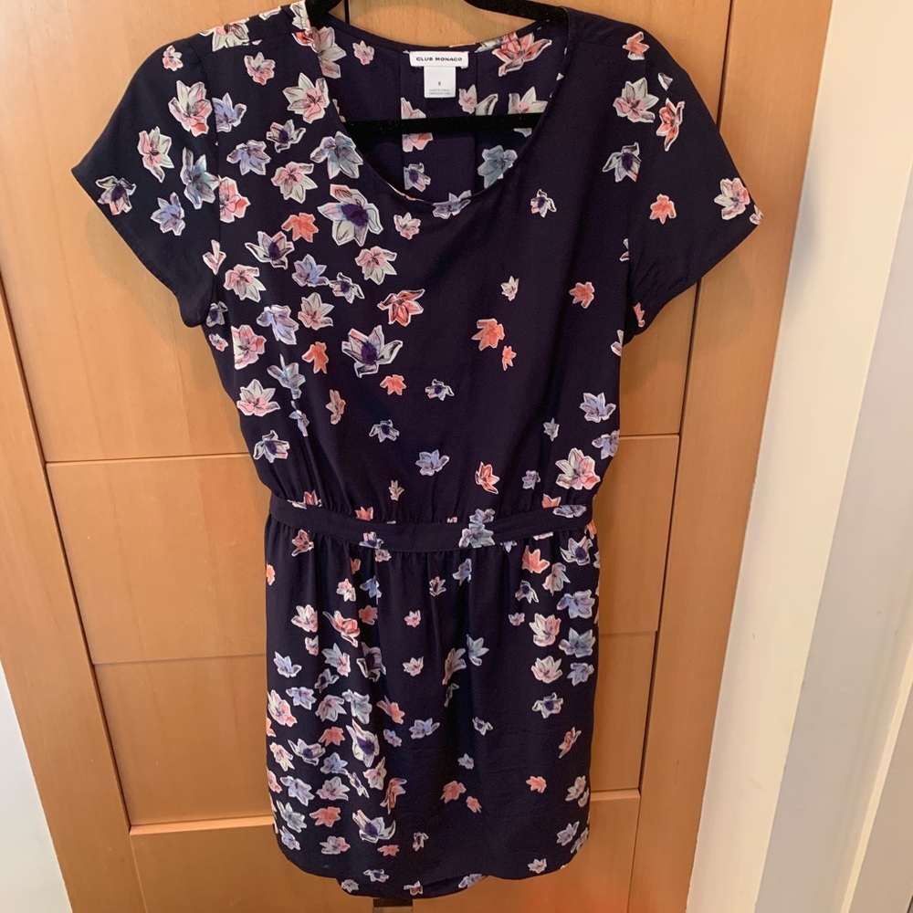 Club Monaco navy floral cutout back dress 8